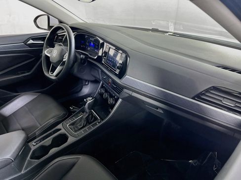 Used 2023 Volkswagen Jetta SE FWD image 28