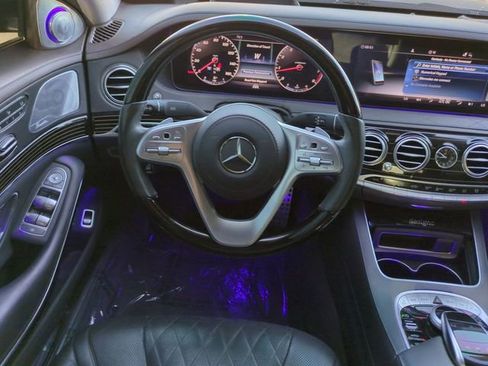 Used 2019 Mercedes-Benz S 560 Sedan image 15