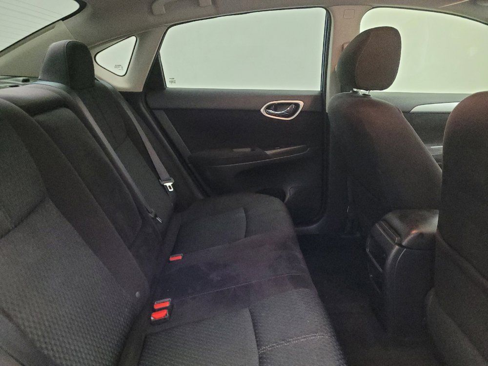 Used 2015 Nissan Sentra SR w/ Navigation Package FWD image 19