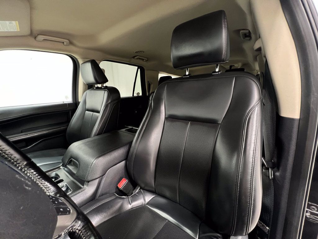 Used 2022 Ford Expedition Max XLT w/ Livery Package AWD/4WD image 14