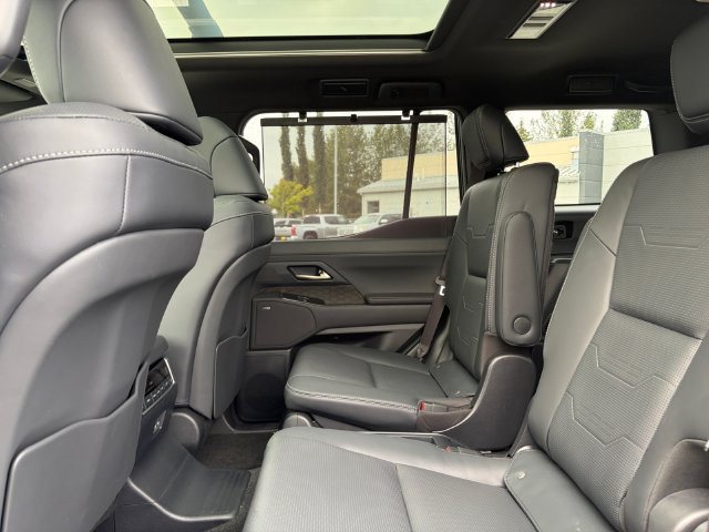 Certified 2025 Lexus GX 550 w/ Accessory Package (2T) AWD/4WD image 22