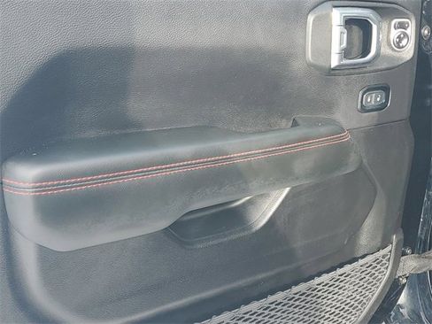 Used 2024 Jeep Wrangler Unlimited Rubicon 392 image 16