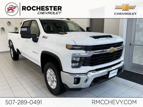 New 2026 Chevrolet Silverado 3500 LT w/ Convenience Package image 1