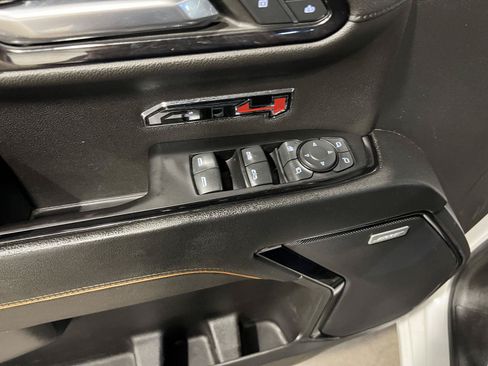Used 2023 GMC Sierra 1500 AT4 w/ AT4 Preferred Package AWD/4WD image 21