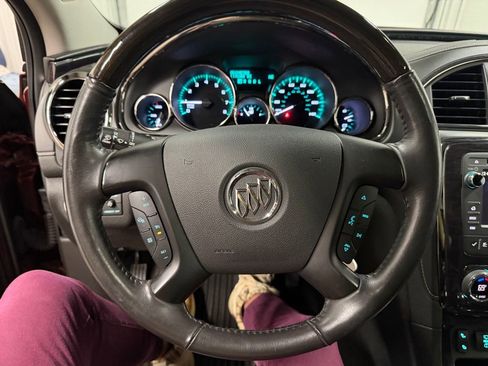 Used 2017 Buick Enclave Leather image 39