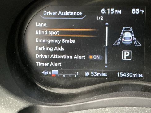 Used 2024 Nissan Kicks SR image 11