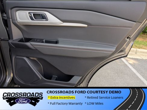 New 2026 Ford Explorer Active w/ Active Comfort Package AWD/4WD image 34