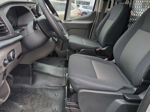 Used 2024 Ford Transit 250 Low Roof w/ Exterior Upgrade Package RWD image 11