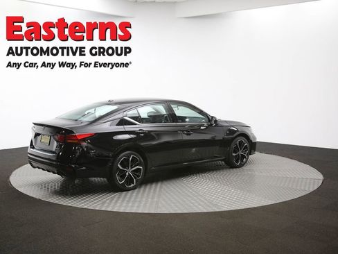 Used 2023 Nissan Altima 2.5 SR w/ SR Premium Package AWD/4WD image 42