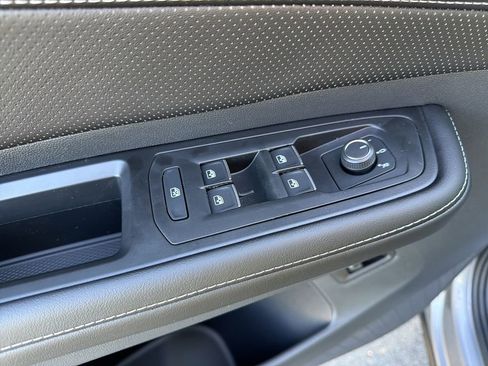 New 2026 Volkswagen Atlas SE FWD image 22