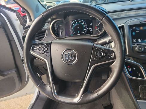 Used 2016 Buick LaCrosse Leather image 20