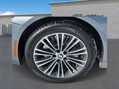 Used 2019 BMW 530i xDrive w/ Convenience Package image 8