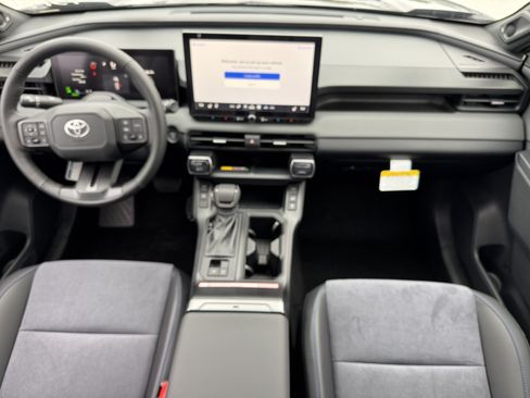 New 2026 Toyota RAV4 XSE AWD/4WD image 4