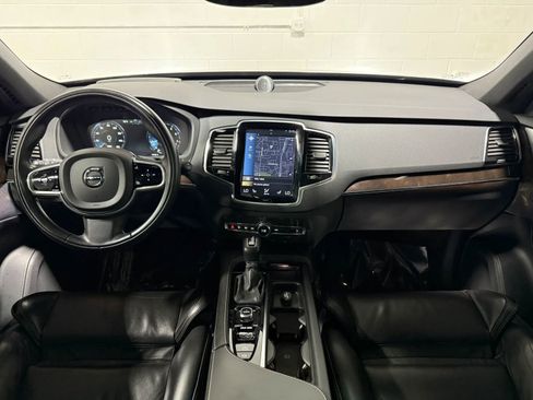 Used 2017 Volvo XC90 T6 Momentum w/ Vision Package AWD/4WD image 20