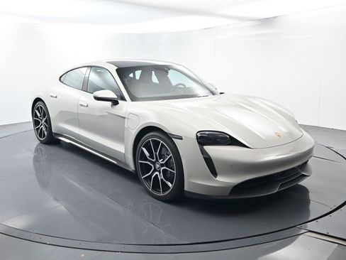 Certified 2023 Porsche Taycan RWD image 17