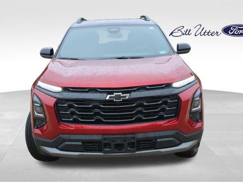 Used 2026 Chevrolet Equinox LT w/ Midnight Edition FWD image 2