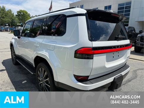 Used 2026 Lexus GX 550 w/ Accessory Package (2T) AWD/4WD image 10