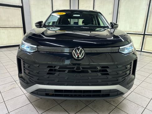 Used 2025 Volkswagen Tiguan S w/ 18" Wheel Package AWD/4WD image 13