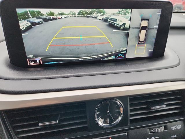 Used 2020 Lexus RX 350 F Sport w/ Accessory Package AWD/4WD image 28