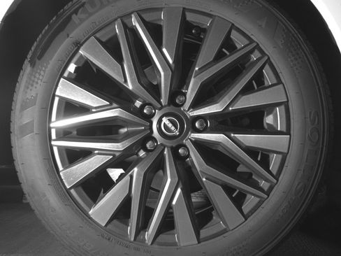 Used 2025 Nissan Altima 2.5 SV image 15