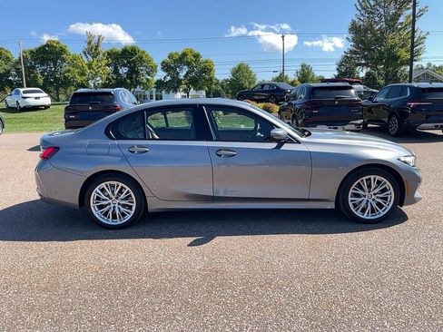 Certified 2023 BMW 330i xDrive Sedan w/ Premium Package image 5