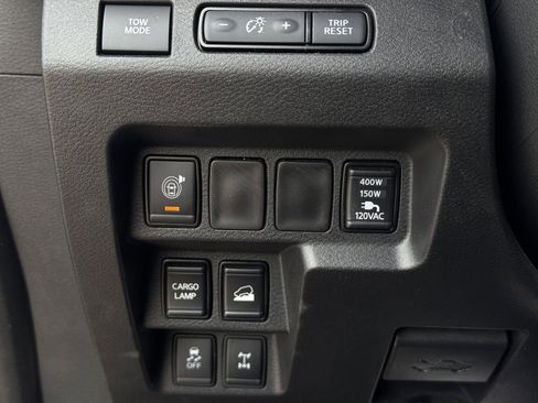 Used 2024 Nissan Frontier PRO-4X w/ Pro Convenience Package image 24