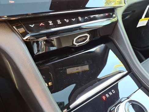 New 2026 Jeep Grand Cherokee L 4WD image 21