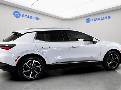 Used 2024 Chevrolet Equinox EV LT FWD image 11