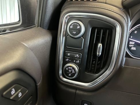 Used 2019 GMC Sierra 1500 SLT image 12