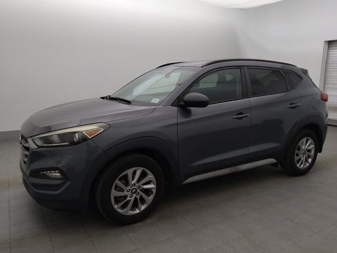 Used 2018 Hyundai Tucson SEL FWD image 2