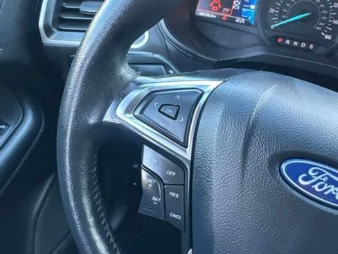 Certified 2024 Ford Edge SEL AWD/4WD image 24