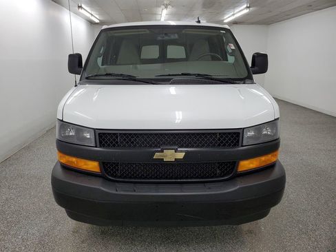 Used 2022 Chevrolet Express 3500 LS image 2