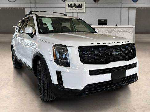 Used 2021 Kia Telluride EX w/ EX Premium Package AWD/4WD image 8