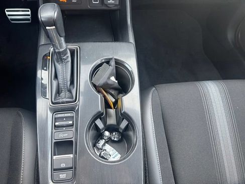 Used 2023 Honda Civic Sport image 18