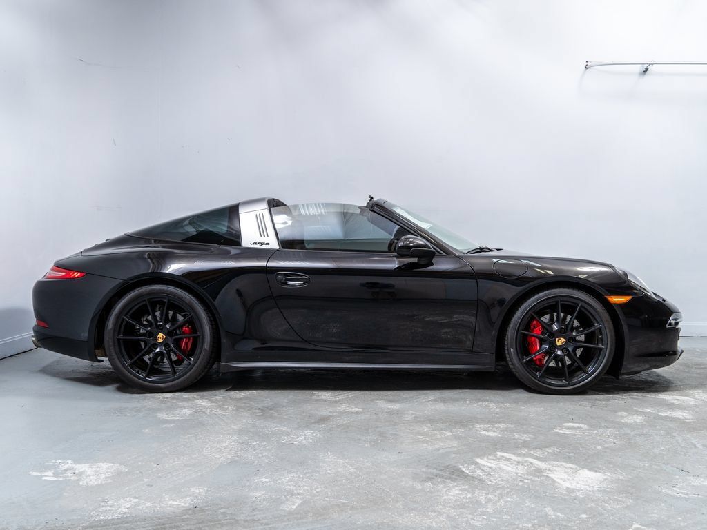 Used 2016 Porsche 911 Targa 4S AWD/4WD image 8