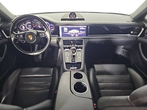Used 2021 Porsche Panamera w/ Premium Package RWD image 32