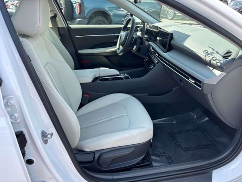Certified 2026 Hyundai Sonata SEL AWD/4WD image 15