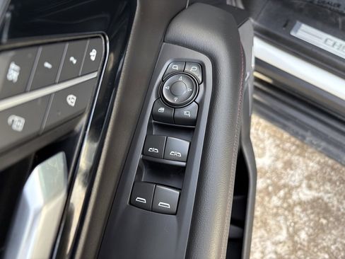 Used 2025 Chevrolet Tahoe RST w/ RST Performance Edition image 22