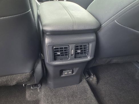 Used 2024 Toyota RAV4 XSE AWD/4WD image 15
