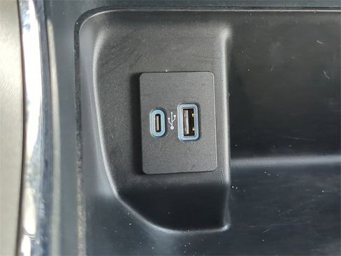 Used 2024 Ford F150 XLT w/ Mobile Office Package image 27