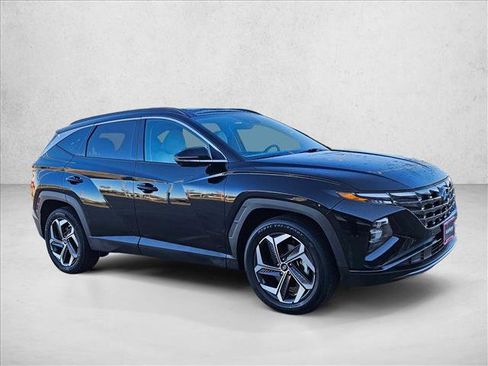 Used 2024 Hyundai Tucson Limited image 3