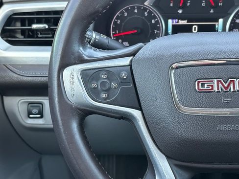 Used 2018 GMC Acadia SLT image 19