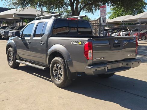 Used 2016 Nissan Frontier PRO-4X w/ Pro-4x Luxury Package AWD/4WD image 5