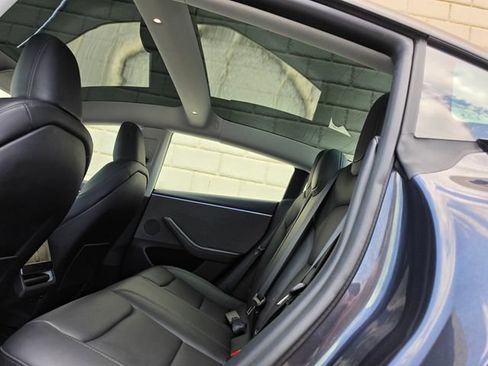 Used 2025 Tesla Model 3 Long Range RWD image 30