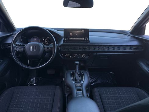 Used 2025 Honda HR-V Sport image 11