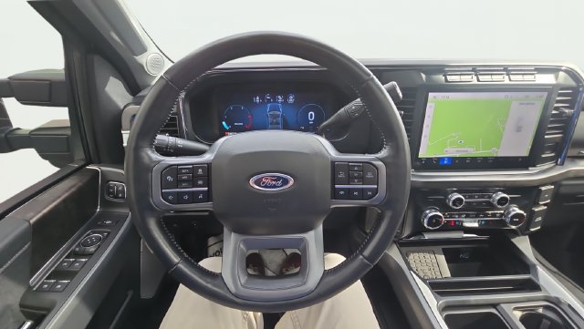Used 2023 Ford F350 Lariat w/ Lariat Ultimate Package AWD/4WD image 11