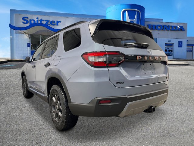 New 2026 Honda Pilot TrailSport image 6