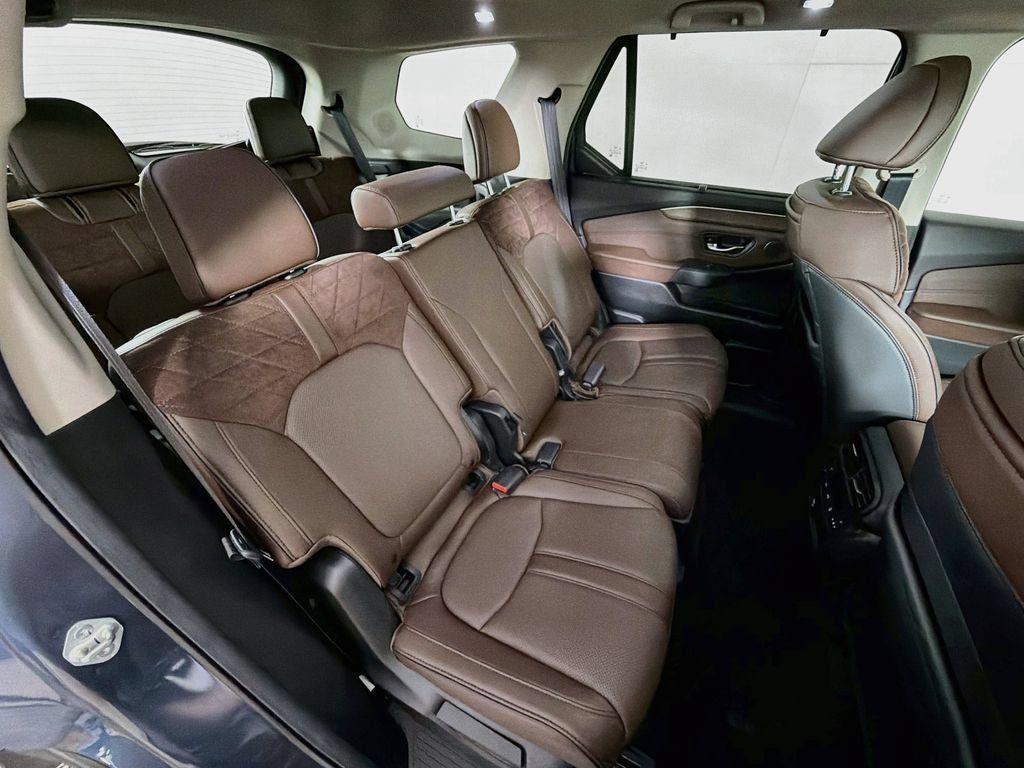 Used 2026 Honda Pilot Elite image 30