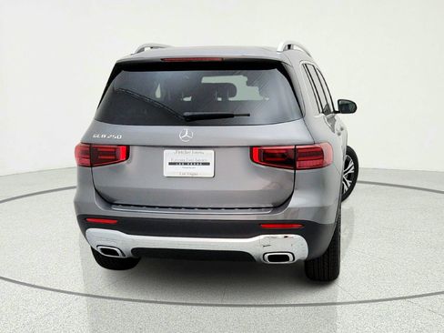 New 2026 Mercedes-Benz GLB 250 image 10