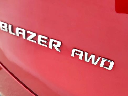 Used 2023 Chevrolet Blazer LT AWD/4WD image 34